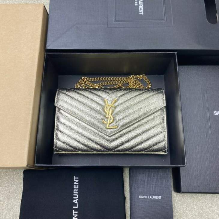 Picture of Saint Laurent Handbags _SKUfw192329728fw